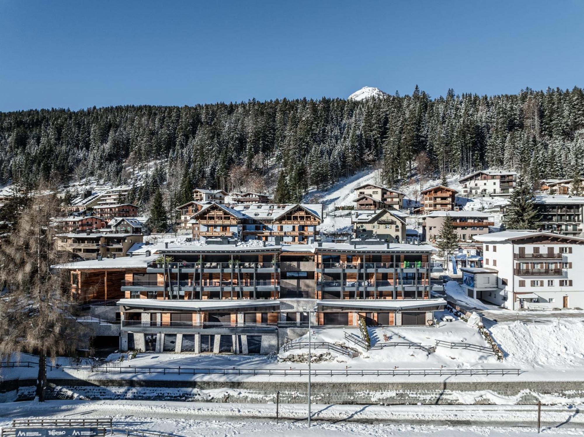 Campiglio Wood Apartment Madonna di Campiglio Exterior photo