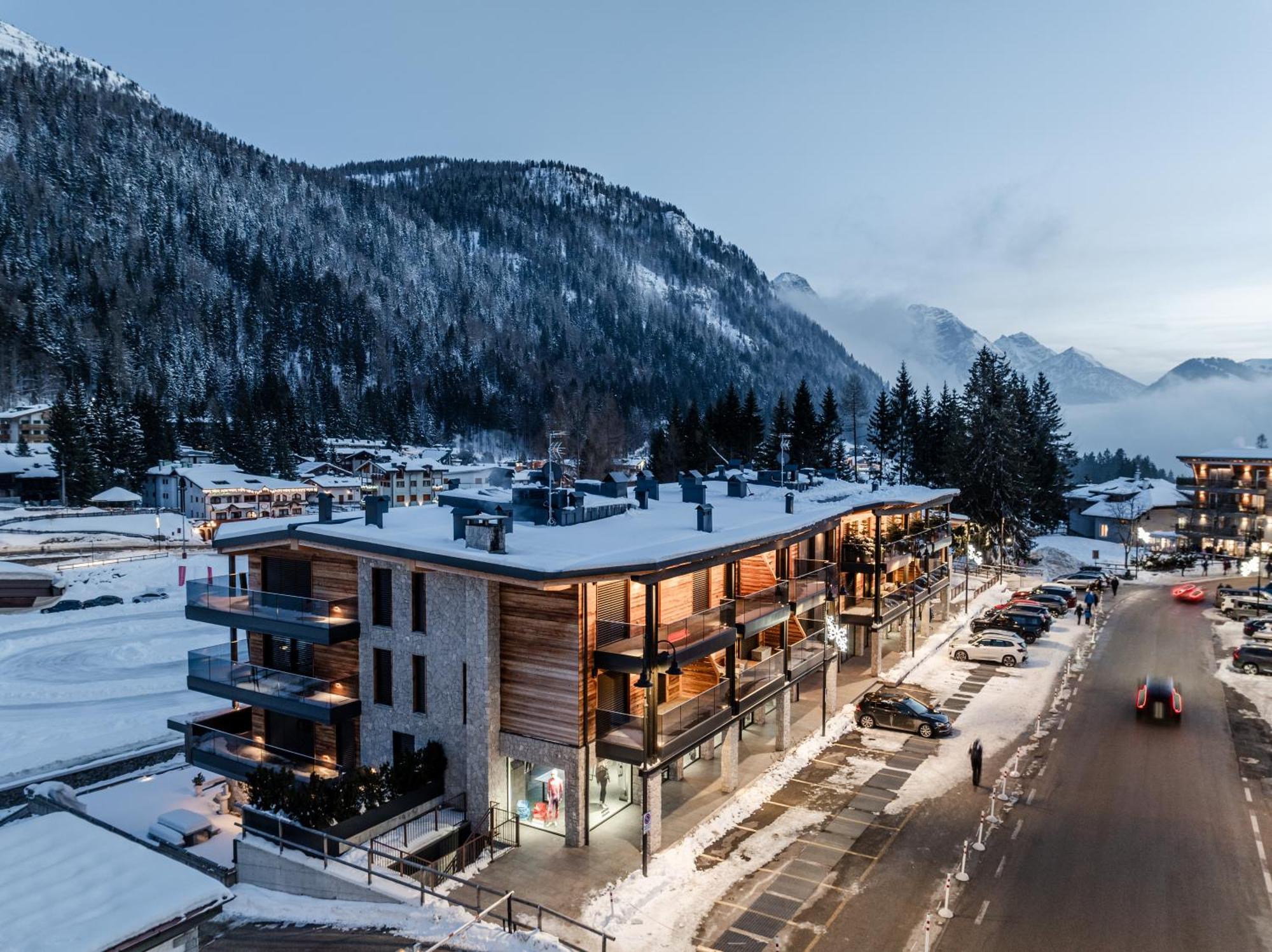 Campiglio Wood Apartment Madonna di Campiglio Exterior photo